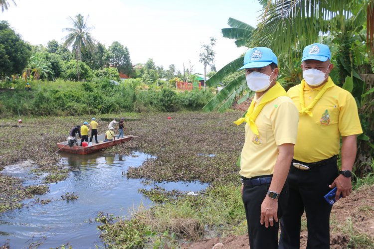 ผู้ว่าฯพิจิตร นำจิตอาสาพัฒนาแหล่งน้ำเฉลิมพระเกียรติพระราชินี