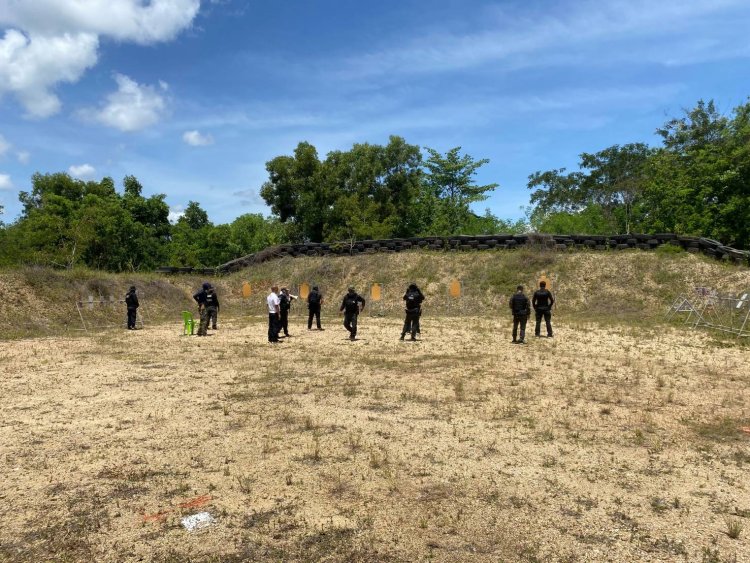 ตำรวจสระแก้ว ฝึกยุทธวิธีรับมืออาชญากรรมและสถานการณ์ชุมนุมทุกรูปแบบ