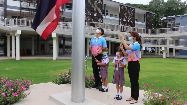 ขอนแก่นพร้อมใจลดธงครึ่งเสาไว้อาลัยเจ้าผู้ครองนครแห่งรัฐมอลตา