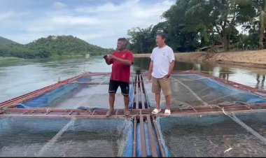 พู่ว่า คนเดินดิน กับการสนับสนุนการท่องเที่ยวทางน้ำ และถ่อแพไหว้พระ วัดเขาลาน้ำ