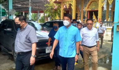 "สส.ชัยวุฒิ-นายกเคี้ยง-สจ.ชัย"ลงพื้นที่พบปะประชาชนชาวแม่สอดลุยหาเสียงล่วงหน้า