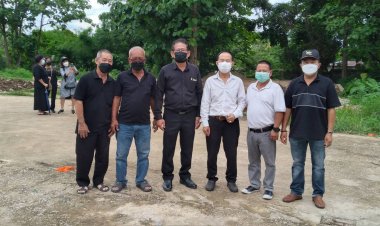 "หนานรัตน"ควง"สท.เจต"ลงพื้นดูแลทุกข์สุขชาวบ้านเขต4นครแม่สอด