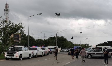 ไฟจราจรเสีย-กล้องวงจรปิดเจ๊ง!หนุ่มซิ่งเก๋งป้ายแดงพุ่งชนดะดับ 3 ศพกลางสี่แยก