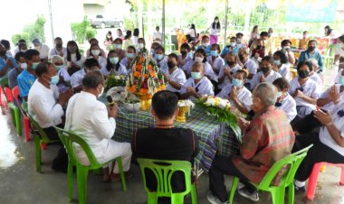 นายอำเภอศรีรัตนะ เปิดโครงการ ส่งเสริมผู้สูงอายุและสถาบันครอบครัวตำบลสะพุง