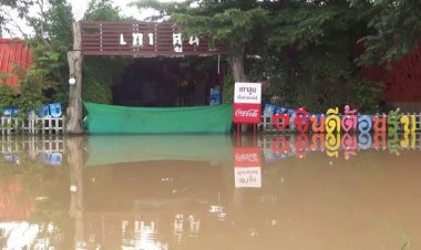 ฝนตกหนักติดต่อ2วันน้ำหลากจมเขตเศรษฐกิจบ้านด่านหนักสุดรอบ 10 ปี