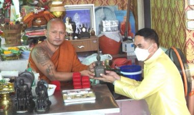 พลเอกนิรุทธ..! ประธานเทหล่อเทียนพรรษา ทอดผ้าป่าสามัคคีวัดศรีสมบูรณ์รัตนาราม