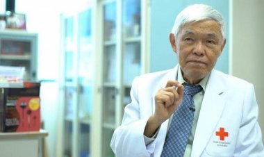 "หมอยง"ชี้ โควิด BA.5 ระบาดรอบใหม่ระลอกที่ 6 ยังไม่ถึงจุดสูงสุด กลุ่มเสี่ยงเร่งฉีดวัคซีนลดอาการ