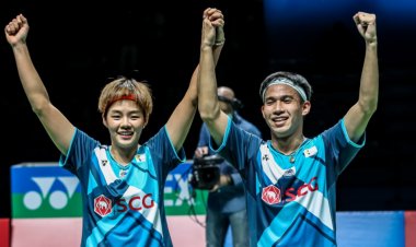 แชมป์ที่ 14 "บาส-ปอป้อ" ชนะคู่ผสมเหรียญทองโอลิมปิกจีน คว้าแชมป์แบดมินตันสิงคโปร์
