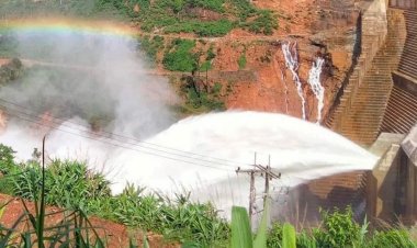 คนริมแม่น้ำโขงระทึก!เขื่อนน้ำเทิน1สปป.ลาวเกิดรอยรั่วจากก่อสร้าง สทนช.ยันไม่กระทบไทย