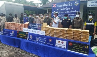 วุ่นทั้งโรงพักหาข้อสรุปคดีไม่ได้!ตร.บึงกาฬจับ 3 หนุ่ม ลอบขนกัญชา 203 กก.