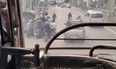 นักเรียนนักเลง!เด็กช่างเมืองปากน้ำยกพวกไล่ยิง-ปาบึ้ม ใส่คู่อริต่างสถาบันสาหัส 1