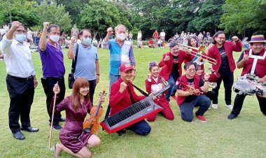 นายก “ขาว”แห่งคุ้งบางกระเจ้า ผุดไอเดียดนตรีในสวน เล็งเปิดตลาดน้ำในสวนศรีนครเขื่อนขันธ์เชิงนิเวศน์