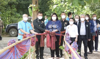 กอ.รมน. -  วช. ร่วมกับ มมส. เดินหน้าถ่ายทอดองค์ความรู้จากผลงานวิจัยและนวัตกรรมสู้ภัยแล้งที่อำเภอสตึก จังหวัดบุรีรัมย์