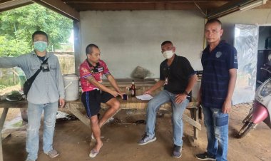 ตำรวจตระเวณชายแดน ศรีสะเกษ ตะครุบวัยรุ่นจับกลุ่มเสพและขายยาบ้า เข้ากรงขัง
