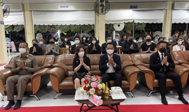 "วัฒนา"ผู้ว่าฯศรีสะเกษ เป็นประธานในพิธีบำเพ็ญกุศลสวดพระอภิธรรมศพ พล.ต.ต.สันติ เหล่าประทาย อดีตผู้บังคับการตำรวจภูธรจังหวัดศรีสะเกษ 