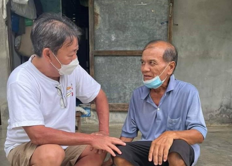 เพจ พู่ว่า คนเดินดิน กับมิติเหรียญ 2 หน้า พาตาก “เปลี่ยน”สู่ยุคใหม่