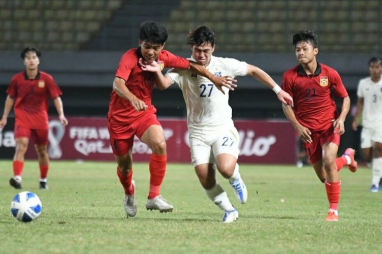 แฟนบอลช็อค!ไทยควงเวียดนามพ่ายหมดรูป-ลาวสร้างประวัติศาสตร์ชิงมาเลฯศึกอาเซียนยู-19