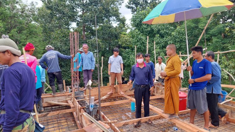 "พลังแห่งศรัทธา"ชาวบ้านทั้งหมู่บ้านร่วมแรงน้ำใจเดียวกันสร้างอุโบสถวัดบ้านคำกลาง