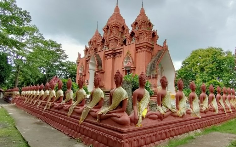 ปล่องภูเขาไฟเขาพระอังคาร แลนด์มาร์คแห่งใหม่ที่คนยังไม่รู้จัก ที่ตั้งวัดเขาพระอังคาร โบสถ์สมัยทวาราวดี อายุกว่า 1,000ปี ทาสีดินภูเขาไฟ