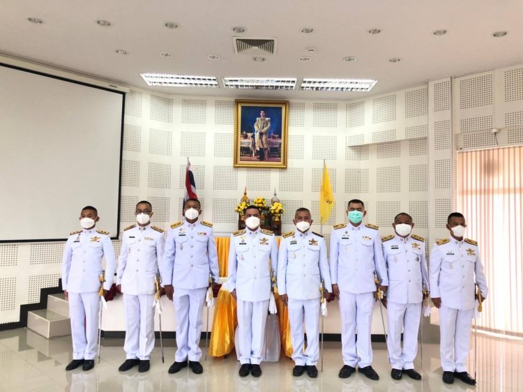 ผกก.สภ.แม่สอด นำข้าราชการตำรวจ ถวายสัตย์ปฏิญาณเพื่อเป็นข้าราชการที่ดีและพลังของแผ่นดิน ประจำปี 2565