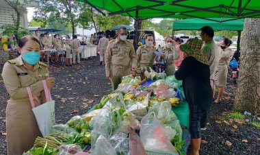 อำเภอโพธิ์ศรีสุวรรณ เปิดตลาดประชารัฐ คนโพธิศรียิ้มได้ แก้ปัญหาค่าครองชีพของชาวบ้าน