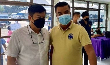 ครอบครัว "ตาสะหลี" บริจาคเงิน ทำบุญ  35,000 บาท เพื่อสร้างประตูสแตนเลสหน้าซุ้มหน้าวัดล้านนาบุญญาราม