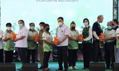 "อนุทิน -มนัญญา-ชาดา" เปิดงานมหัศจรรย์กัญชาเมืองอุทัยธานีเพิ่มมูลค่าทางเศรษฐกิจ