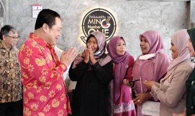 “ทวี สอดส่อง”เดินสายลงพื้นที่ปัตตานี พบปะพี่น้องพุทธ-มุสลิมถ้วนหน้า