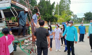 อำเภอโพธิ์ศรีสุวรรณ เปิดโครงการ"รถเมล์สุขภาพ" สายเสียว เพื่อรับส่งผู้ป่วยทั่วไป
