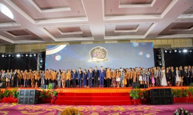 J&C จุดพลุยืนหนึ่งในกัมพูชา ปักธงฉลองใหญ่ครบรอบ 20 ปี