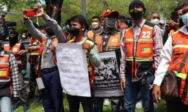 กลุ่มวิน​จยย.​นับ100​ บุก​กระทรวงคมนาคม ทวงถามคืบหน้าปิด แอปGrab