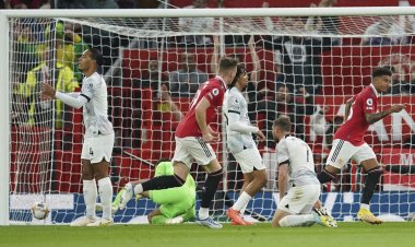 "เทน ฮาก" ปลื้มผีหลอนหงส์ซิวชัยนัดแรก-คล็อปป์ชี้ลิเวอร์พูลสมควรชนะเพราะเล่นดีกว่า