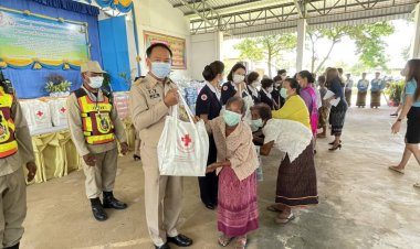 ผู้ว่าฯศรีสะเกษเปิดกิจกรรมโครงการน้ำพระทัยพระราชทานส่วนภูมิภาค สมาคมสภาสังคมสงเคราะห์ฯ 76 จังหวัด