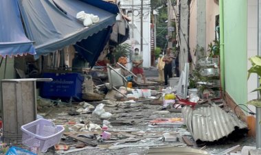 ระทึก!บึ้มสนั่นกลางเมืองพัทยาลูกจ้าร้านข้าวหมูแดงสาหัส1อาคารพาณิชย์พังหลายหลัง