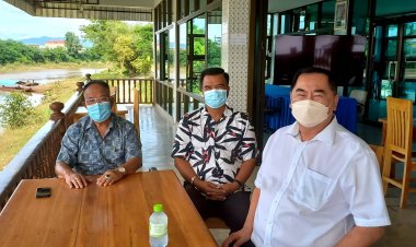 "นายกเคี้ยง" -ผู้ใหญ่หมี" เข้าเยี่ยมคาระวะ "พ่อเลี้ยงคำ" นักบุญ 2 แผ่นดิน ท่า 23 วังแก้ว