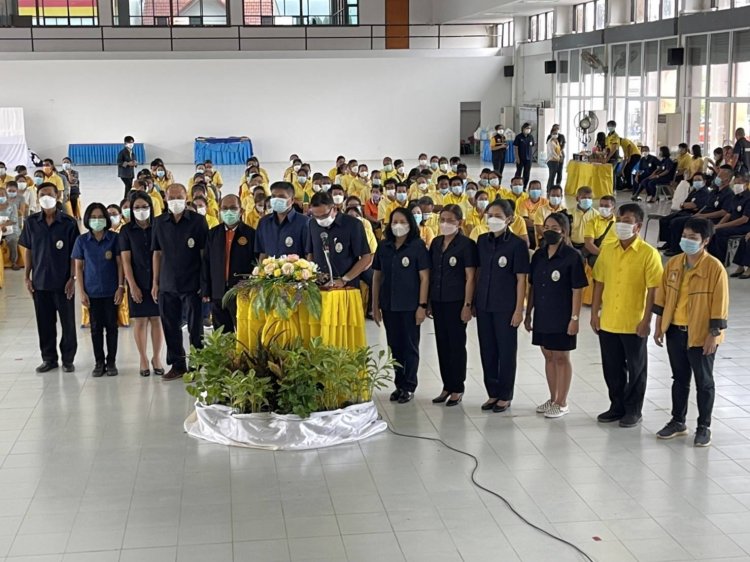 พ่อเมืองศรีสะเกษ เปิดคบีนิคเคลื่อนที่ ในพระราชานุเคราะห์ สมเด็จพระบรมโอรสาธิราช