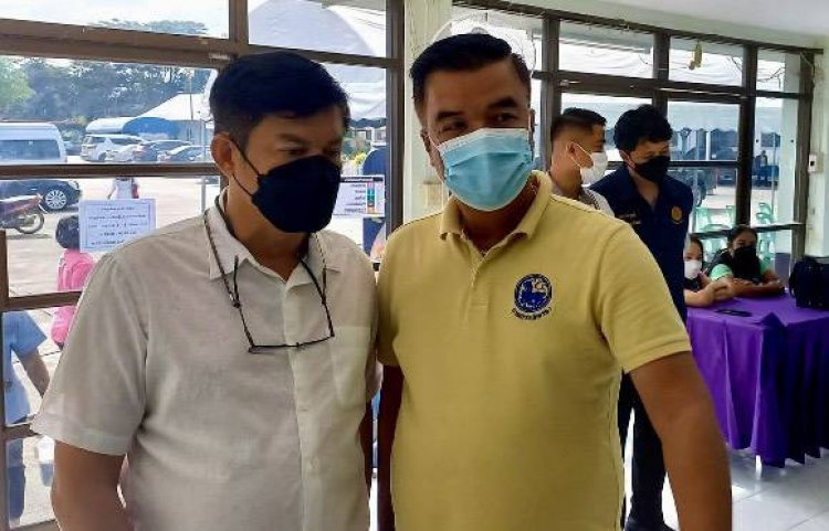 ครอบครัว "ตาสะหลี" บริจาคเงิน ทำบุญ 35,000 บาท เพื่อสร้างประตูสแตนเลสหน้าซุ้มหน้าวัดล้านนาบุญญาราม