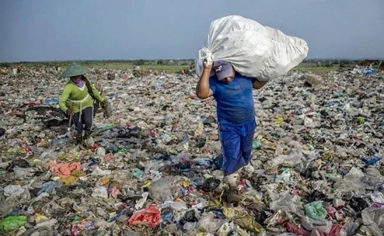 สหรัฐฯ คือผู้ก่อมลภาวะขยะพลาสติกทางทะเลของโลกโดยขยะจากมหาสมุทรกำลังถูกทำลายในประเทศไทย