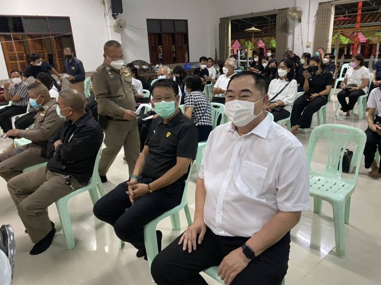 "นายกเคี้ยง" ประธานจุดธูปเทียน ธรรม งานสวดอภิธรรมศพ "พ่อกำนันสม เริญกาศ"