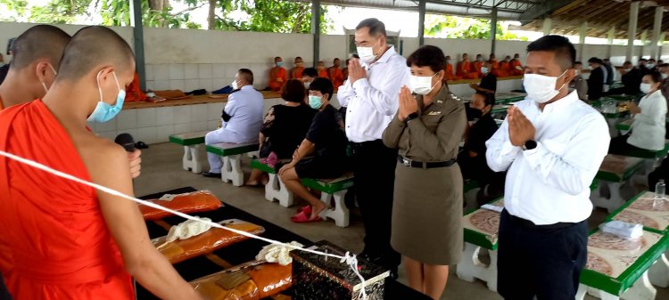 "นายกเคี้ยง"="สจ.ชัย" ร่วมงานฌาปนกิจศพ "พ่อกำนันสม เริญกาศ"