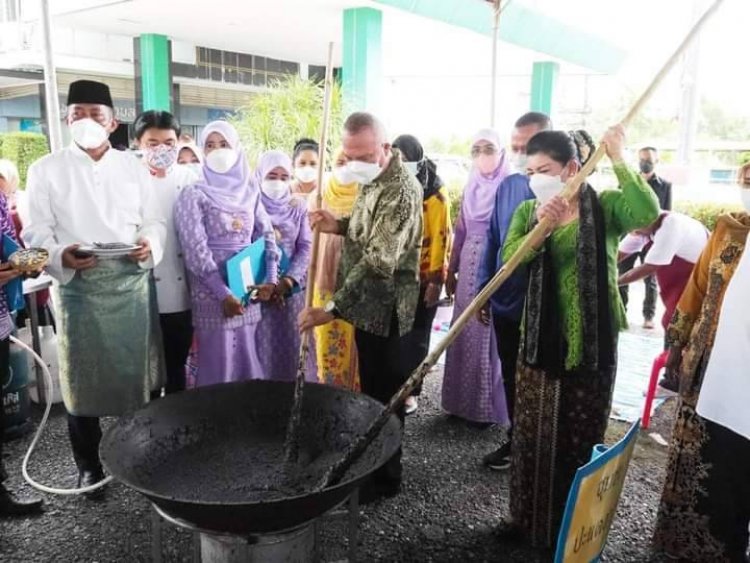 "อาซูรอสัมพันธ์”สืบสานประเพณีท้องถิ่น ส่งเสริมความรัก ความสามัคคี ภายใต้พหุวัฒนธรรมปัตตานี