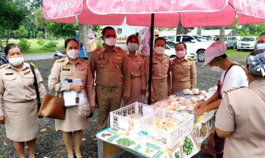 อำเภอโพธิ์ศรีสุวรรณ เปิดตลาดประชารัฐคนไทยิ้มได้เพื่อแก้ปัญหาค่าครองชีพของประชาชน