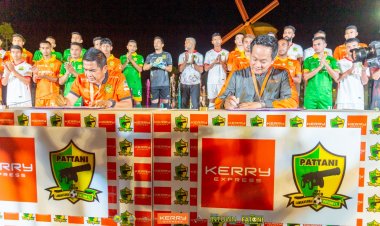 "เคอร์รี่เอ็กซ์เพรส"เปิดตัวสนับสนุนนักเตะ"เอฟซี ปัตตานี"อย่างเป็นทางการ