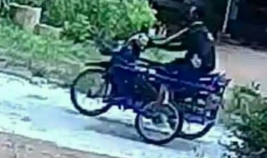 ลุงวอนโจร!!เอารถเครื่องซาเล้งพ่วงข้างมาคืน เอาจักรยานคืนไป