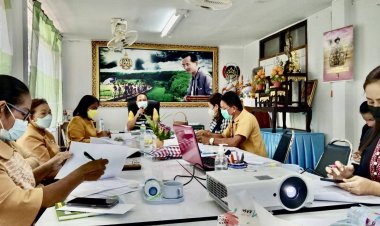 นายอำเภอขุนหาญ ประชุมตั้งชื่อผ้าพื้นถิ่นอัตลักษณ์แห่งอำเภอขุนหาญ