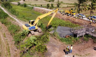 เทศบาล-หน่วยทหารพัฒนาขุดลอกสิ่งกกีดขวางทางน้ำ เตรียมรับมือน้ำท่วมควนขนุน