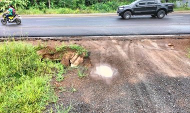 ชาวกันทรลักษ์โวยบริษัทรับเหมารายใหญ่ขยายถนนทำท่อระบายน้ำแตกไม่รับผิดชอบ