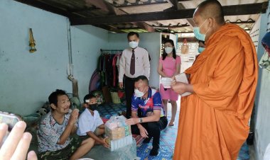 พระครูแจ้ เมตตาช่วย เด็ก ป.3 ยอดกตัญญู มอบสิ่งของบรรเทาทุกข์ พร้อมประสานหน่วยงานเกี่ยวข้องเข้าช่วยเหลือ