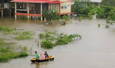 พายุ"โนรู"ถล่มจังหวัดอีสาน อุบลฯหนัก อพยพหนีภัยโกลาหล