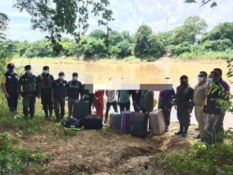 จนท.สกัดจับกุมชาวเคนยา 7 รายลักลอบเข้าไทยผ่านริมแม่น้ำเมยที่แม่สอด